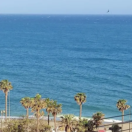 Estudio Recién Reformado En Primera Línea De Playa *